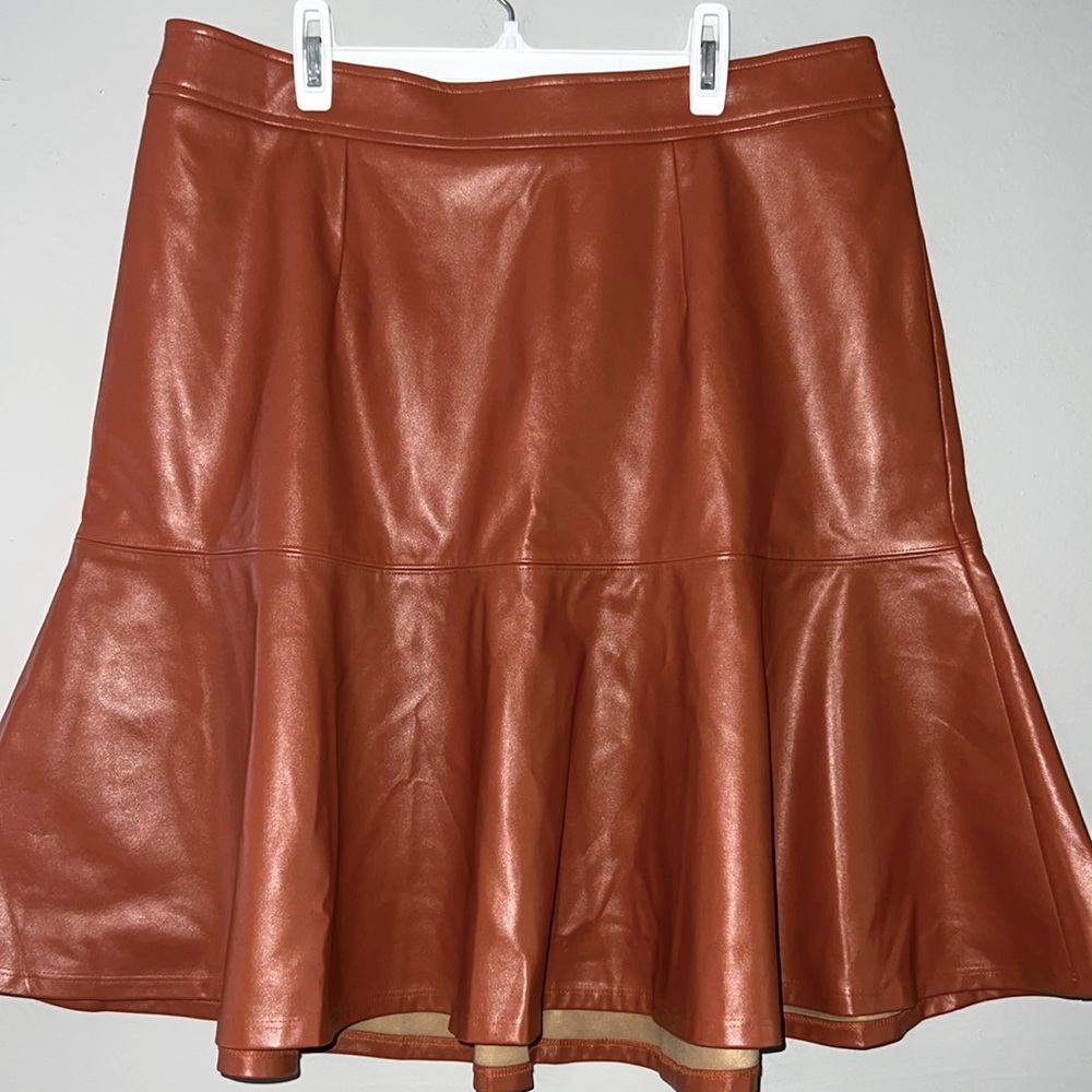 Venus pleated faux leather skirt 14